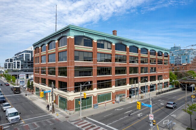 More details for 672 Dupont St, Toronto, ON - Retail for Lease