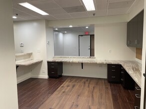 44215 15th St W, Lancaster, CA à louer Photo intérieure- Image 2 de 7