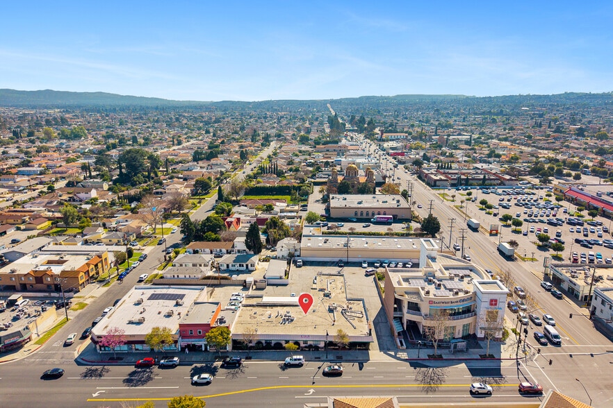 808-810 E Valley Blvd, San Gabriel, CA for sale - Building Photo - Image 2 of 11
