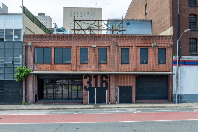 More details for 316-318 Guilford Ave, Baltimore, MD - Retail for Auction