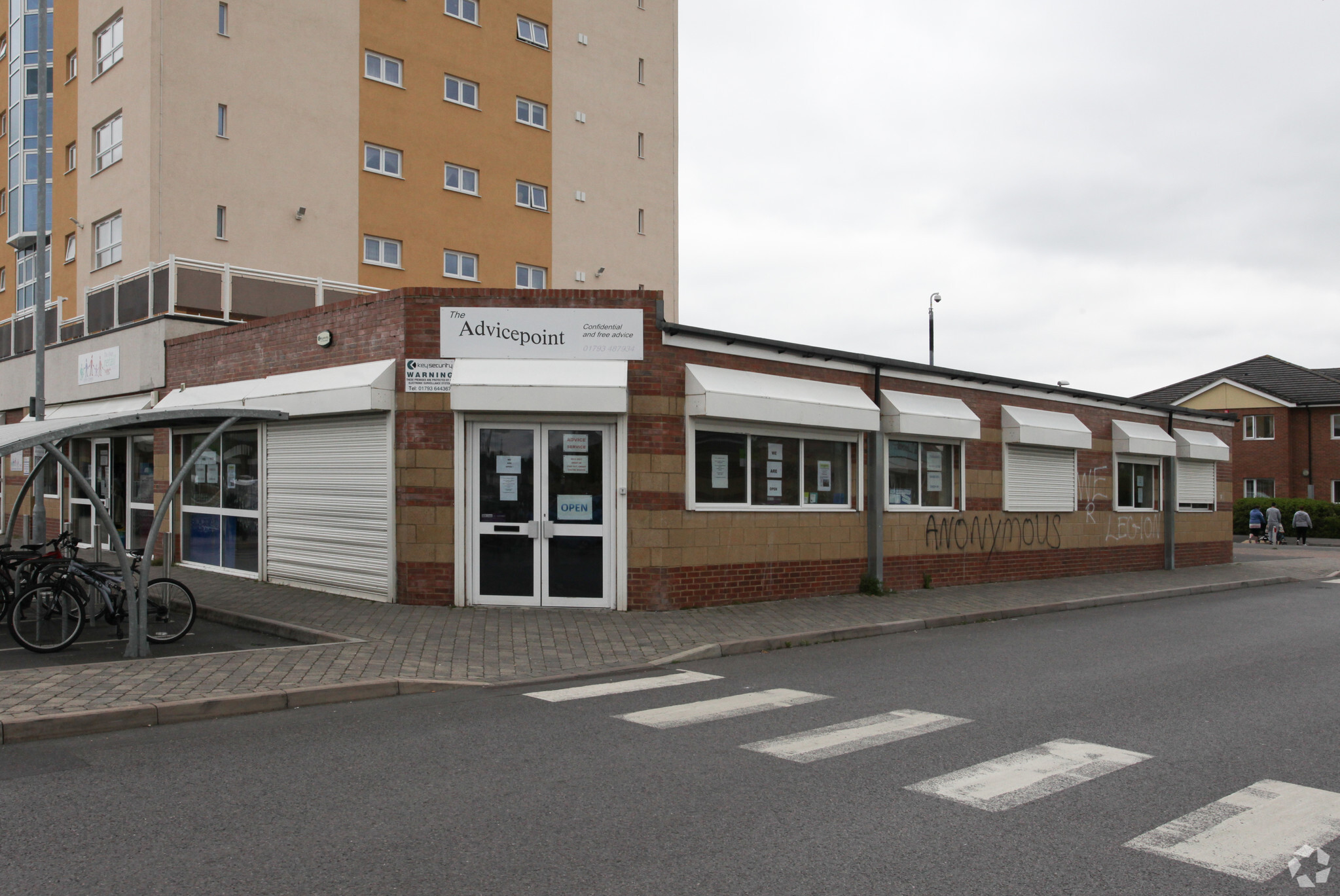 Cavendish Sq, Swindon for lease Primary Photo- Image 1 of 3