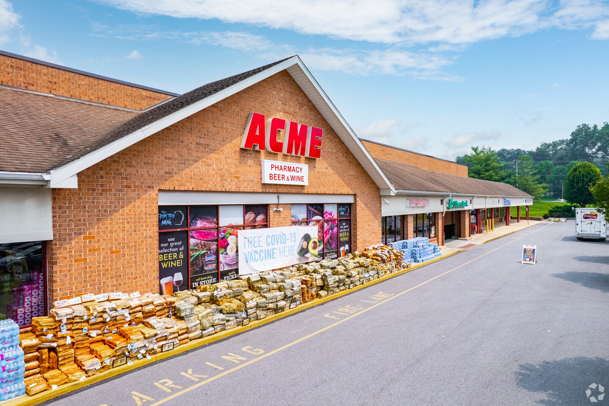 3907-3957 Lincoln Hwy, Downingtown, PA for lease Building Photo- Image 1 of 10