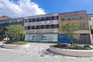 Plus de détails pour 6 Commercial Way, Woking - Commerce de détail à vendre