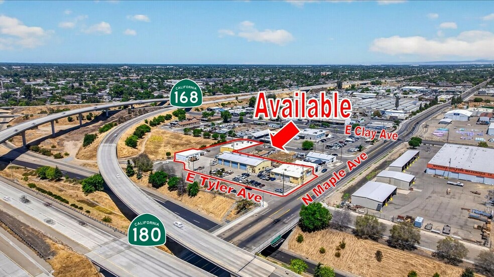 1017-1023 N Maple Ave & 4574 E Clay Ave portefeuille de 4 propriétés à vendre sur LoopNet.ca - Photo du bâtiment - Image 2 de 34