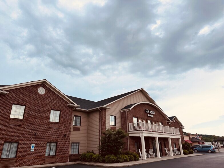 22500 Rhea County Hwy, Spring City, TN à vendre - Photo du bâtiment - Image 2 de 58