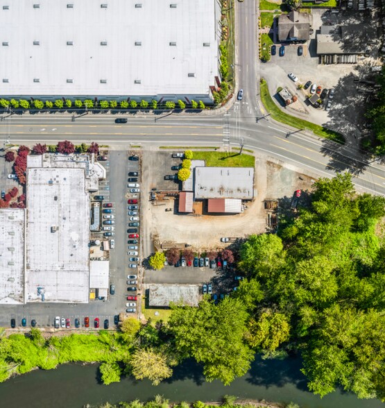 1504 Fryar Ave, Sumner, WA à vendre - Photo du bâtiment - Image 3 de 19