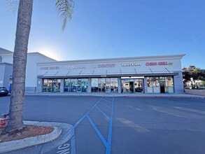 7221-7239 Van Nuys Blvd, Van Nuys, CA for lease Building Photo- Image 1 of 12