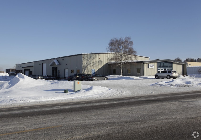 401 Sundial Dr, Waite Park, MN for sale - Building Photo - Image 2 of 2