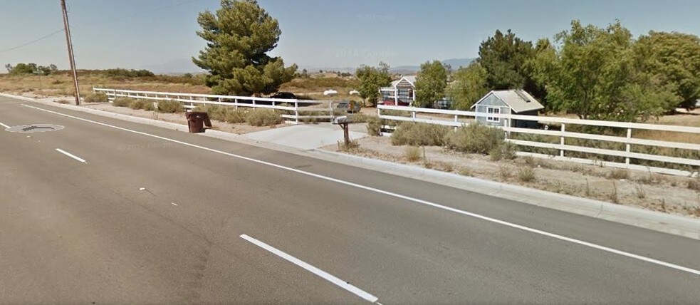 35475 Twin Willow Ln, Murrieta, CA for sale - Primary Photo - Image 1 of 8