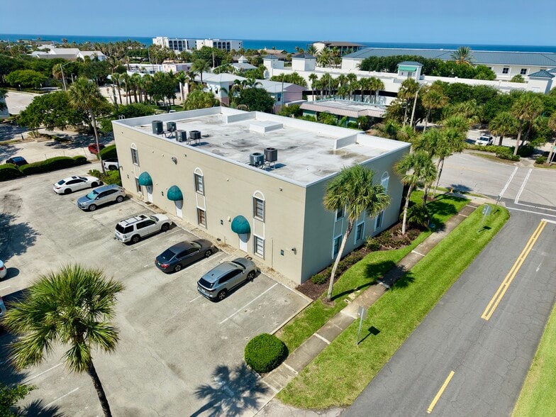 3003 cardinal Dr, Vero Beach, FL à vendre - Photo du bâtiment - Image 3 de 9