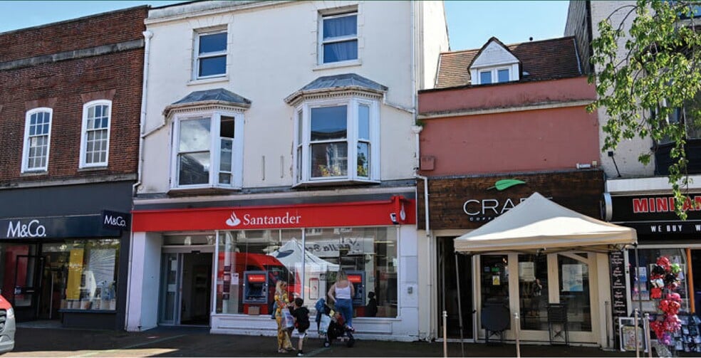 128 High St, Gosport for lease - Building Photo - Image 2 of 2