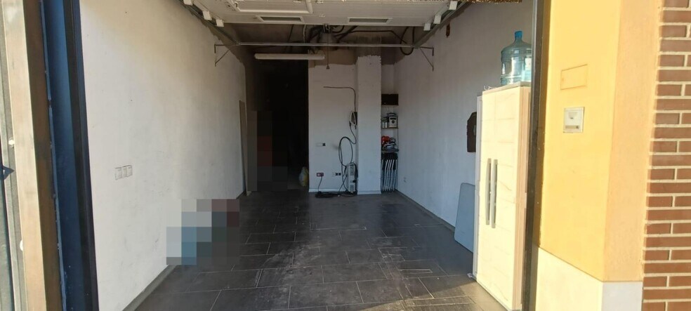 Retail in Carlet for sale - Building Photo - Image 1 of 12