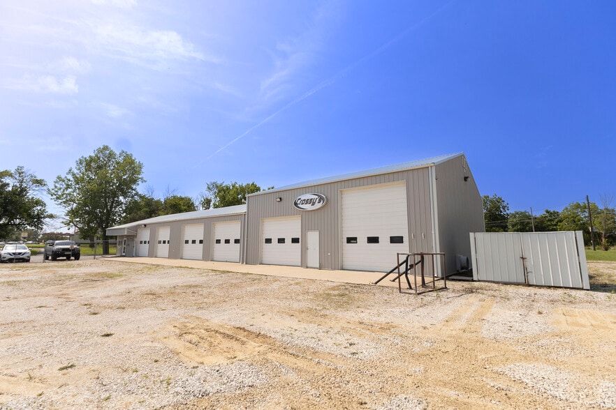 959 Highway 24, Moberly, MO for sale - Primary Photo - Image 3 of 30