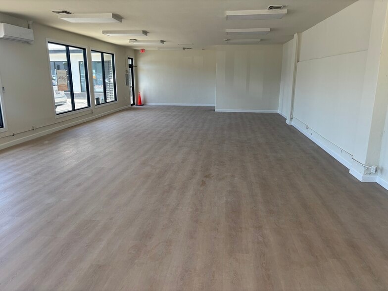 481 S Bascom Ave, San Jose, CA for lease - Building Photo - Image 3 of 18