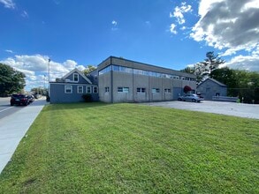 173 Grove St, Worcester, MA for lease Interior Photo- Image 2 of 28