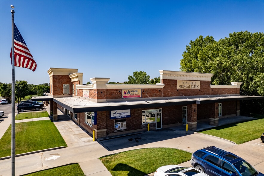 307 W US Highway 54, Andover, KS for sale - Building Photo - Image 2 of 30