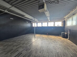 31 Tobey Rd, Bloomfield, CT for lease Interior Photo- Image 1 of 4