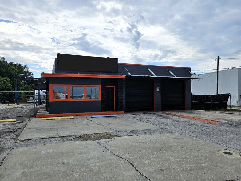 15217 US 301, Dade City, FL à vendre - Photo du bâtiment - Image 3 de 33