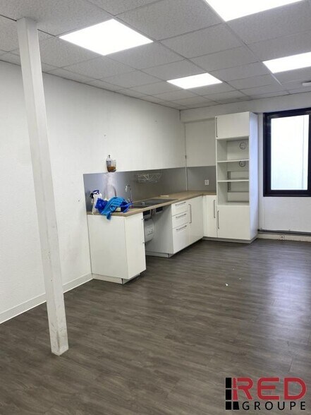 Gémenos, Gémenos for lease - Interior Photo - Image 3 of 4