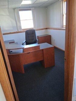 416 Green Ln, Bristol, PA for lease Interior Photo- Image 1 of 1