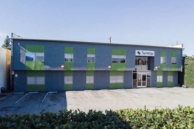 More details for 7543 Woodley Ave, Van Nuys, CA - Office for Lease