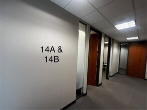 2200 E Williams Field Rd, Gilbert, AZ for lease Building Photo- Image 2 of 2