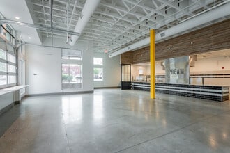 401 E Martin Luther King Blvd, Chattanooga, TN à louer Photo intérieure- Image 2 de 17