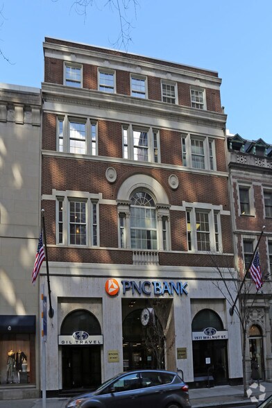 1511 Walnut St, Philadelphia, PA à louer - Photo du bâtiment - Image 2 de 5