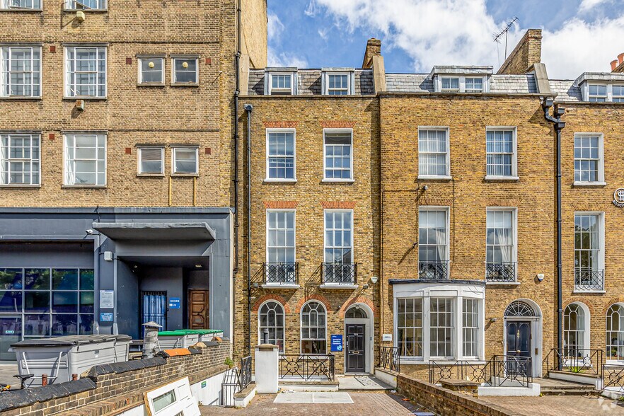359 City Rd, Londres à louer - Photo du bâtiment - Image 1 de 7