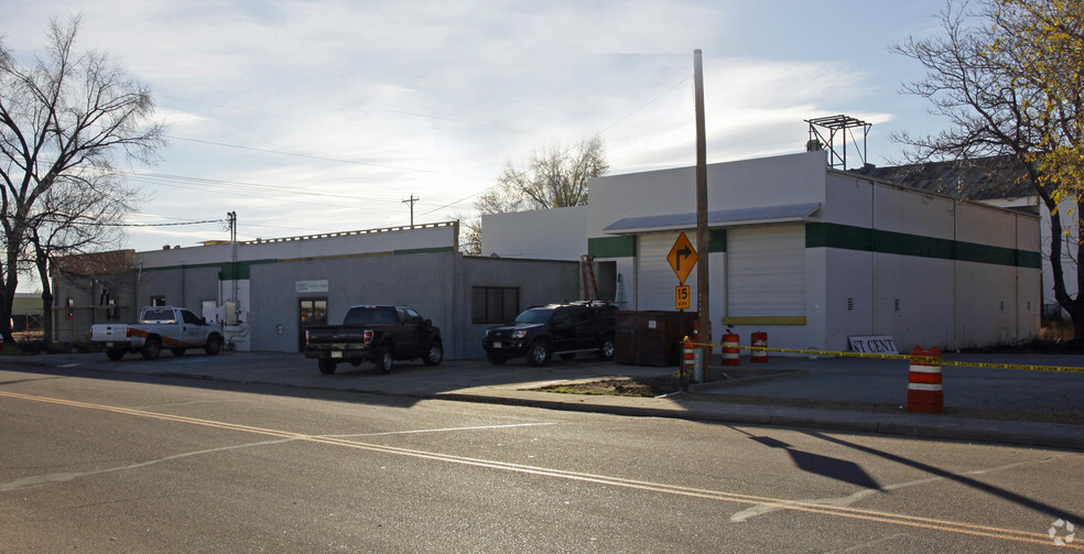 300 2nd Ave, Longmont, CO for lease - Building Photo - Image 2 of 3