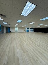 10700 Abbotts Bridge Rd, Johns Creek, GA for lease Interior Photo- Image 2 of 6