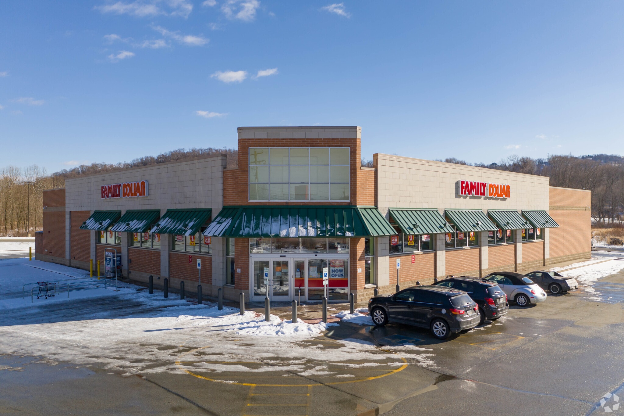 108 Greensburg Rd, Lower Burrell, PA for sale Primary Photo- Image 1 of 7