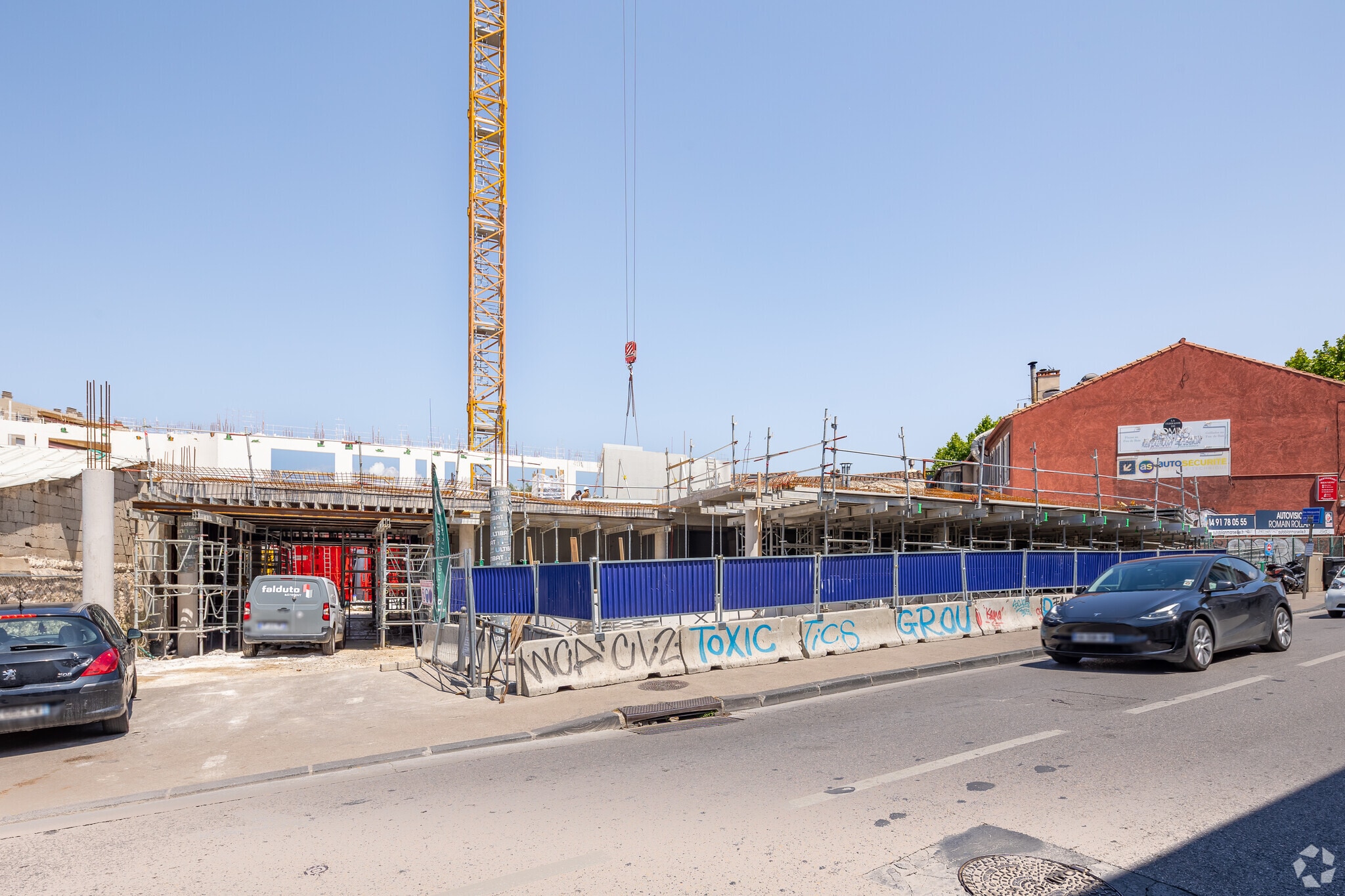 79-81 Boulevard De Sainte Marguerite, Marseille for lease Primary Photo- Image 1 of 11