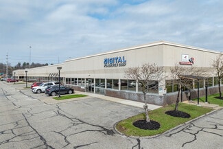 More details for 4400 Renaissance Pky, Warrensville Heights, OH - Flex for Lease
