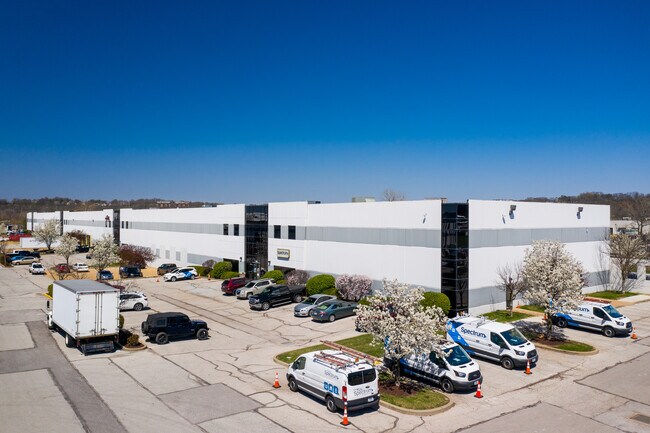 More details for 2081-2089 Corporate 44 Dr, Fenton, MO - Industrial for Lease