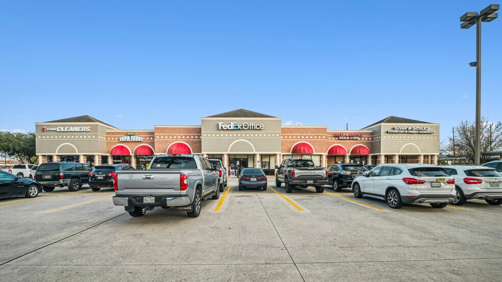 7700 Hwy 6 N, Houston, TX à vendre - Photo du bâtiment - Image 2 de 6