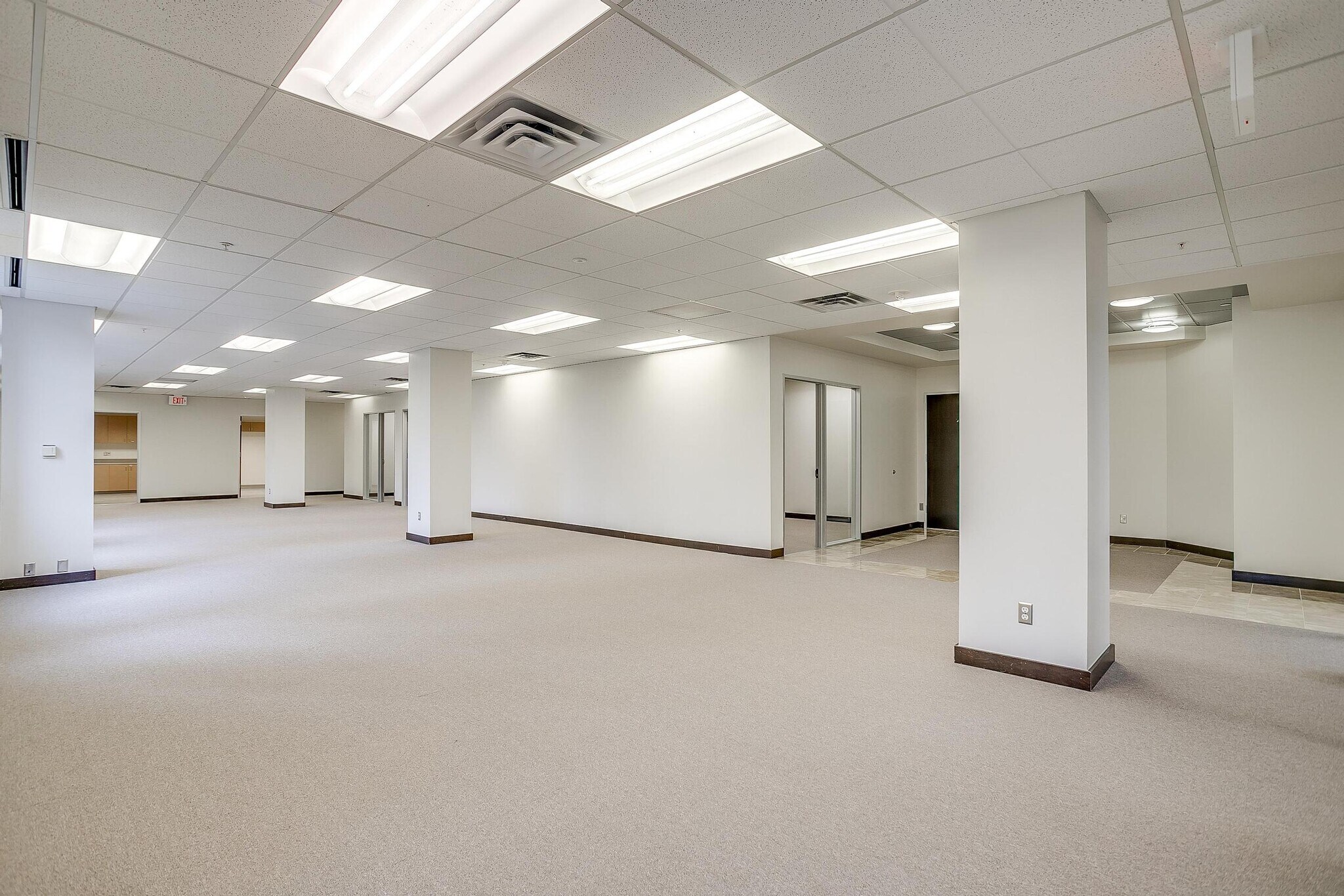 505 Main St, Fort Worth, TX for lease Building Photo- Image 1 of 10