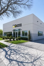 920 Railroad Ave, Woodmere, NY for lease Interior Photo- Image 1 of 11