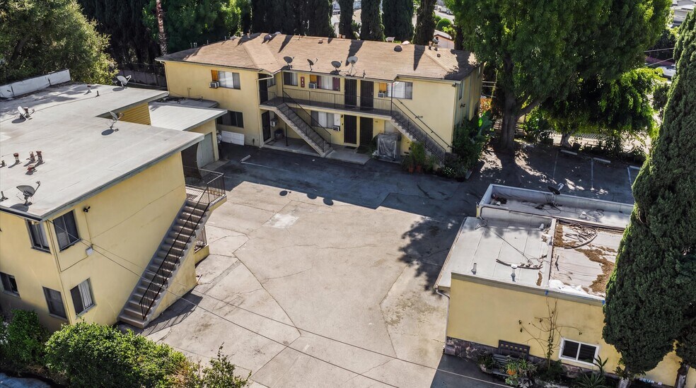 1550 El Paso Dr, Los Angeles, CA for sale - Building Photo - Image 2 of 13