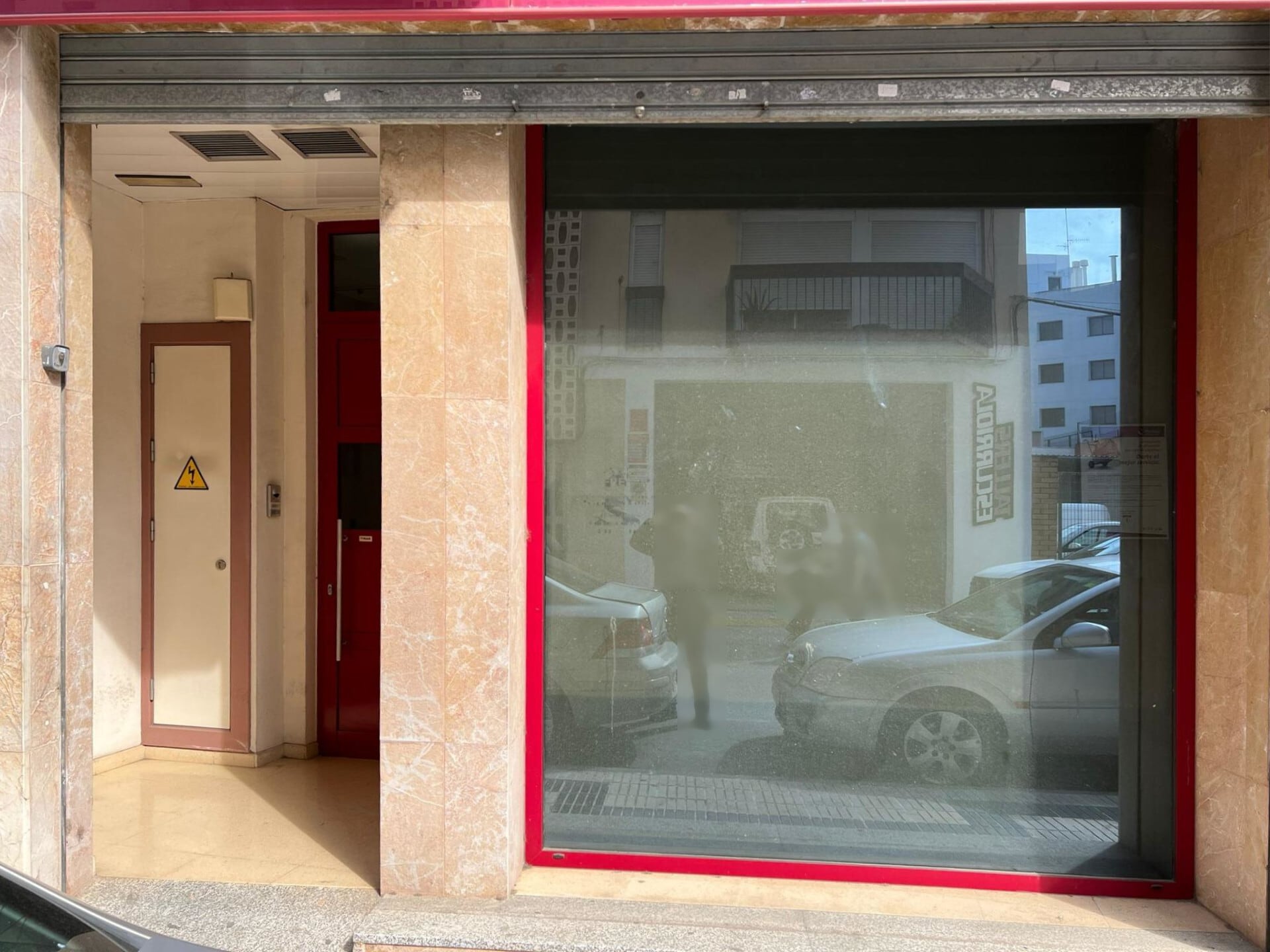 Retail in Tortosa, Tarragona for lease Building Photo- Image 1 of 4