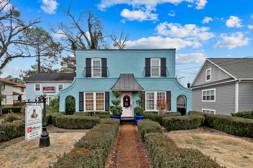 910 Hay St, Fayetteville, NC à vendre - Photo du bâtiment - Image 1 de 1