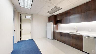 1266 E Main St, Stamford, CT à louer Numérisation 3D de Matterport- Image 1 de 4