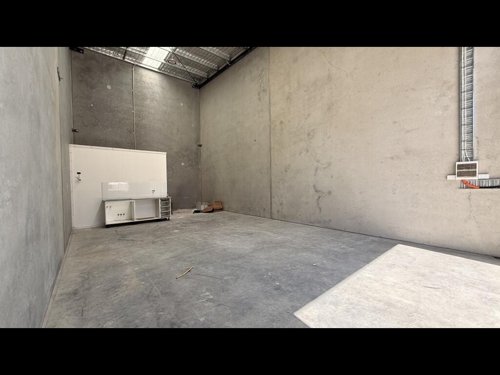 20 Cedar Mill Dr, Jilliby for lease Interior Photo- Image 1 of 4