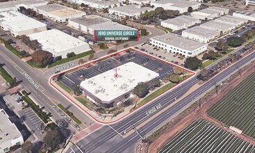 1690 Universe Cir, Oxnard, CA - AÉRIEN  Vue de la carte