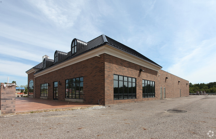 2736 Medina Rd, Medina, OH for lease - Building Photo - Image 2 of 3