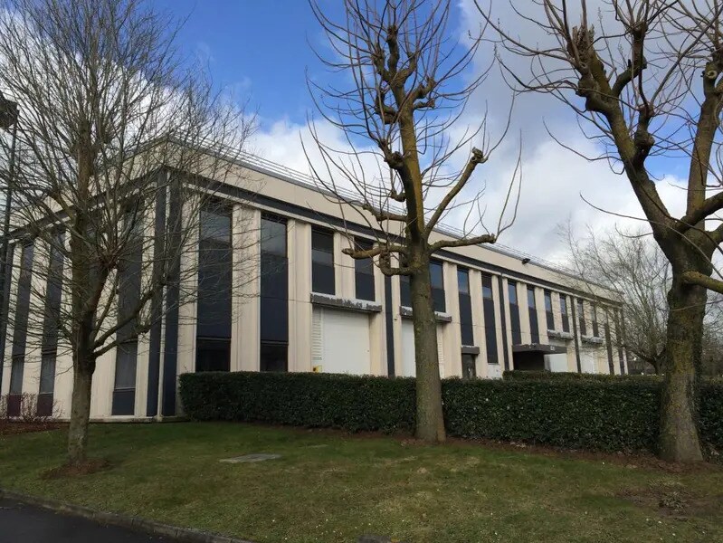 21/23 Rue Du Petit Albi, Cergy à louer Photo du bâtiment- Image 1 de 58