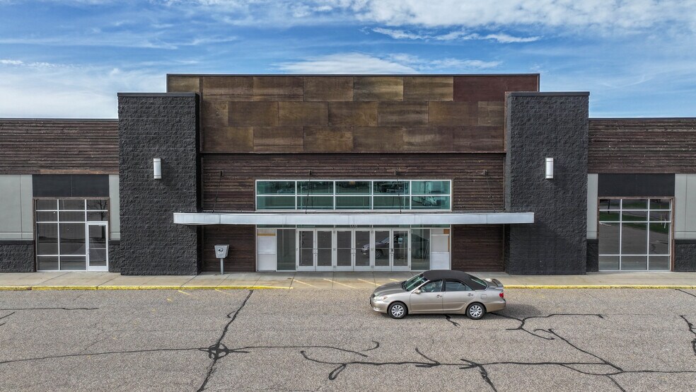 1784-1794 Plover Rd, Plover, WI à louer - Photo du bâtiment - Image 3 de 34