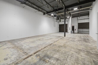 1301 Corporate Center Dr, Eagan, MN for lease Interior Photo- Image 1 of 13