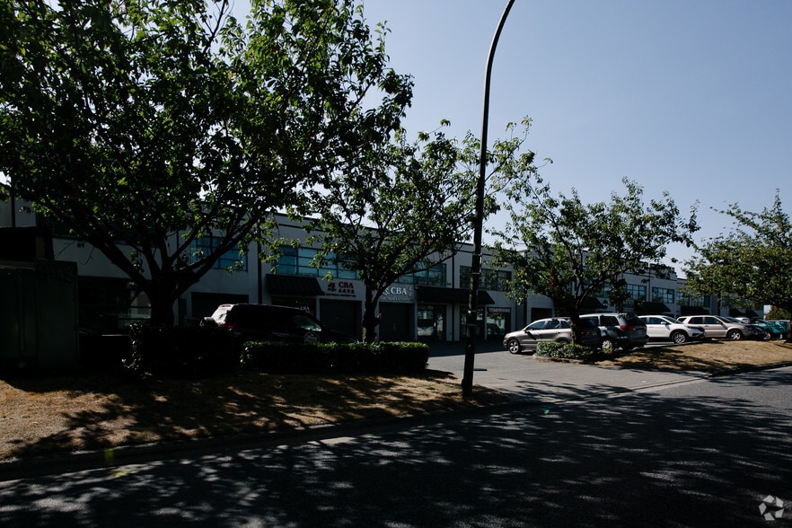 9010 Oak St, Vancouver, BC for sale - Primary Photo - Image 1 of 31