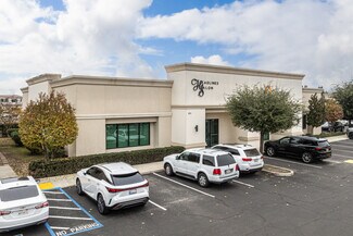 Plus de détails pour 1969 Hillman St, Tulare, CA - Bureau à louer